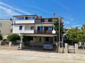 Apartments Anić